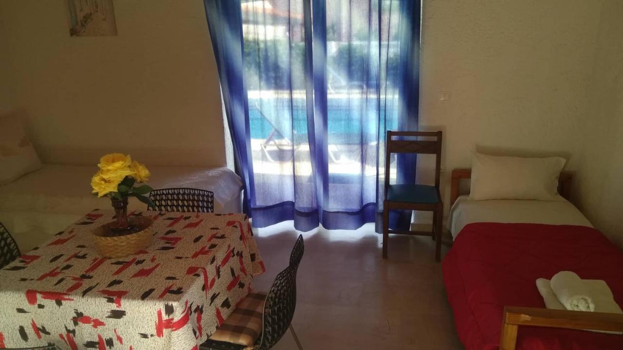 Villas Irene 5 Family Apartments Kokkini Hani ภายนอก รูปภาพ